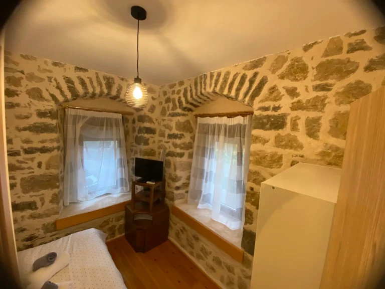 Το μικρό υπνοδωμάτιο του Tsagariko Rooms, φωτογραφία 2